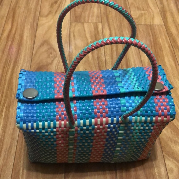 Woven basket bag - Picture 2 of 8